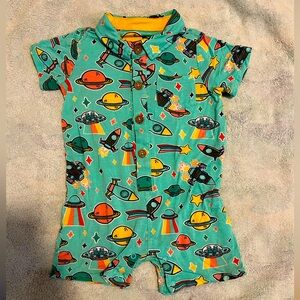 Posh Peanut collared short sleeve romper size 2T